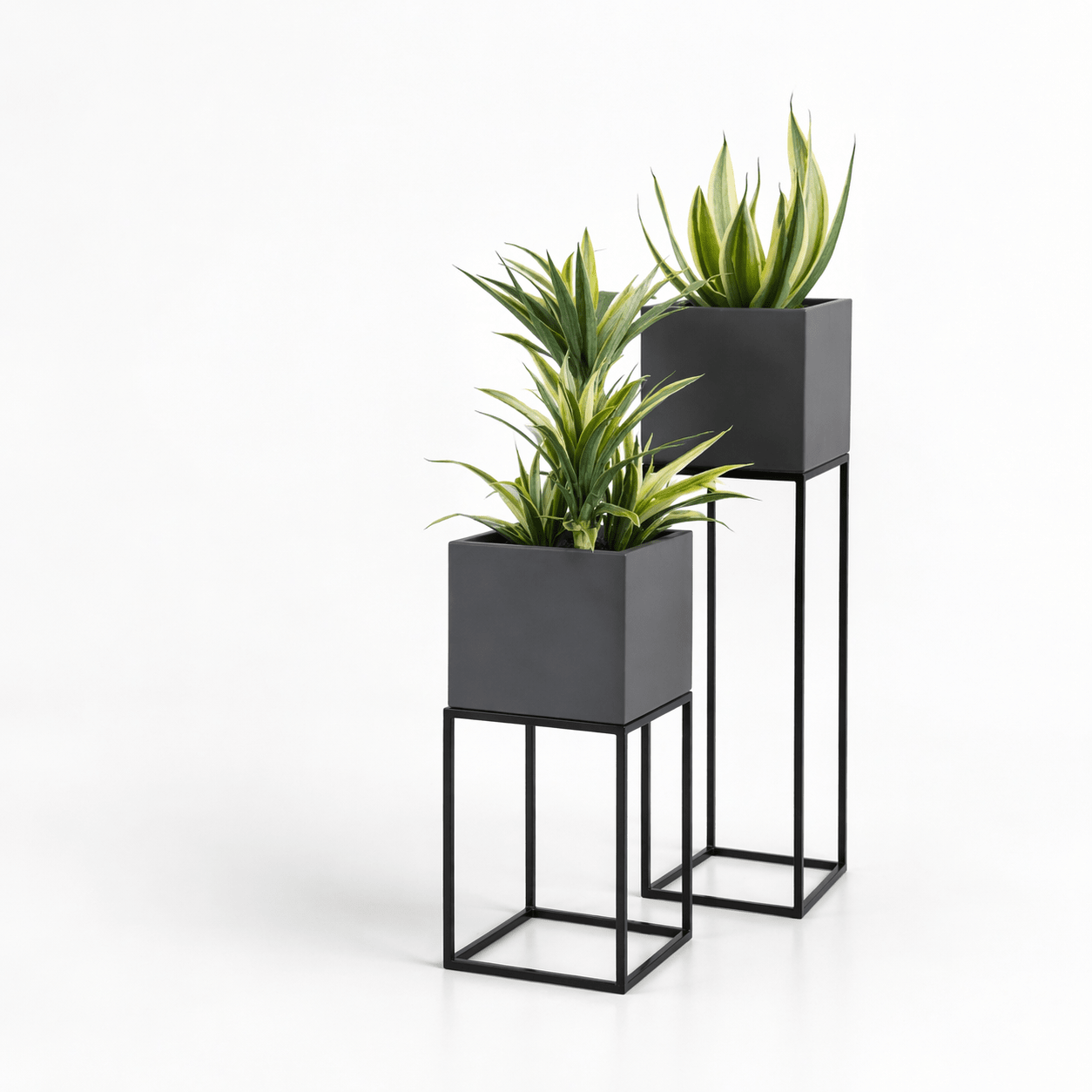 Oakley Broad Plant Pot With Artificial Plants Pots 2.P Set - Dhanaks Decor Plant Stand Dhanaks Decor Oakley Broad Plant Pot With Artificial Plants Pots 2.P Set